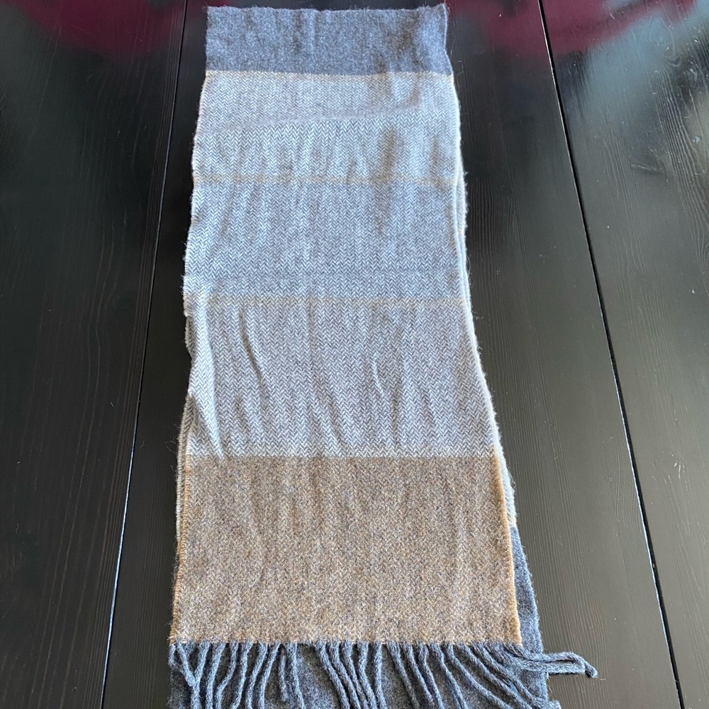 Irish wool scarf